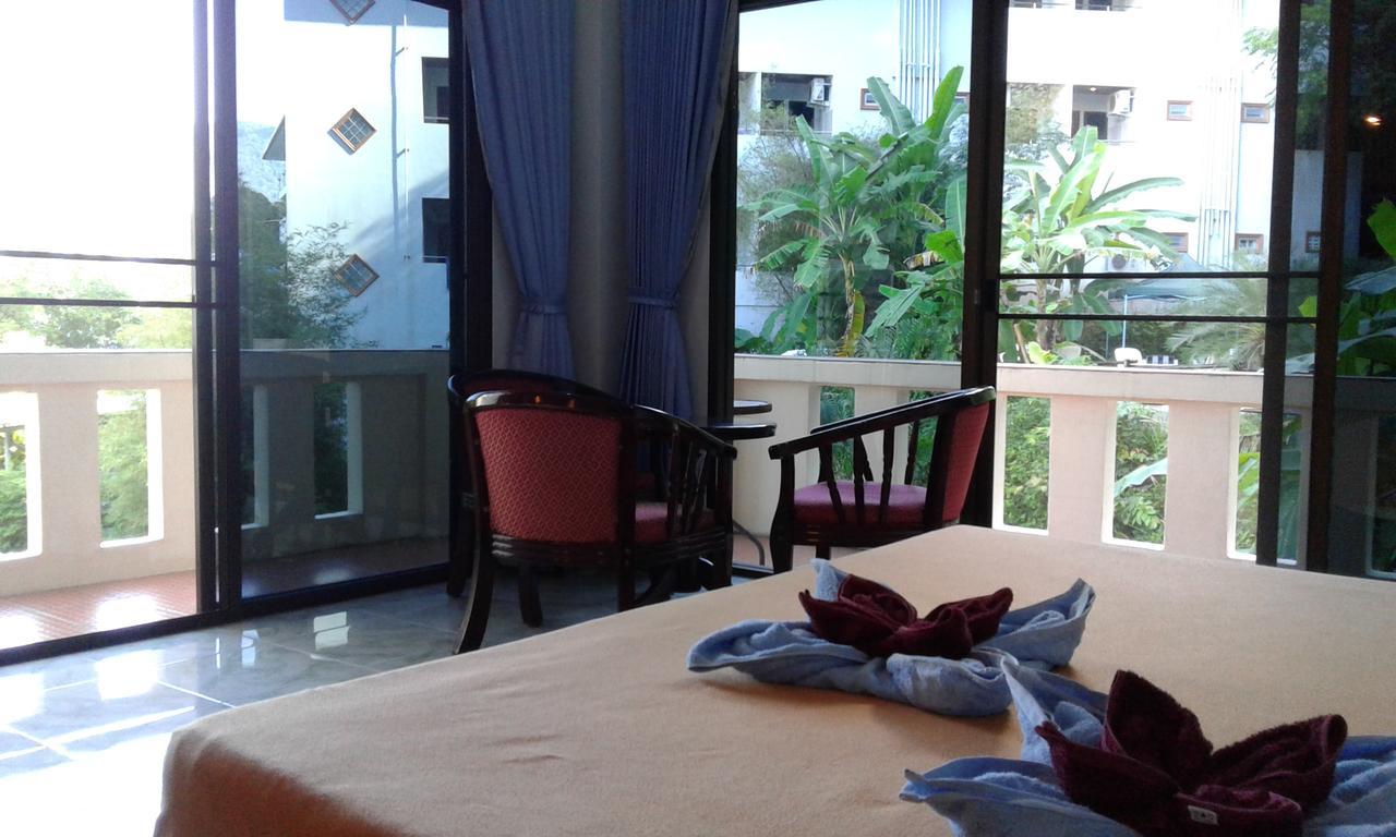 Feng Shui House Hotel Patong Ngoại thất bức ảnh